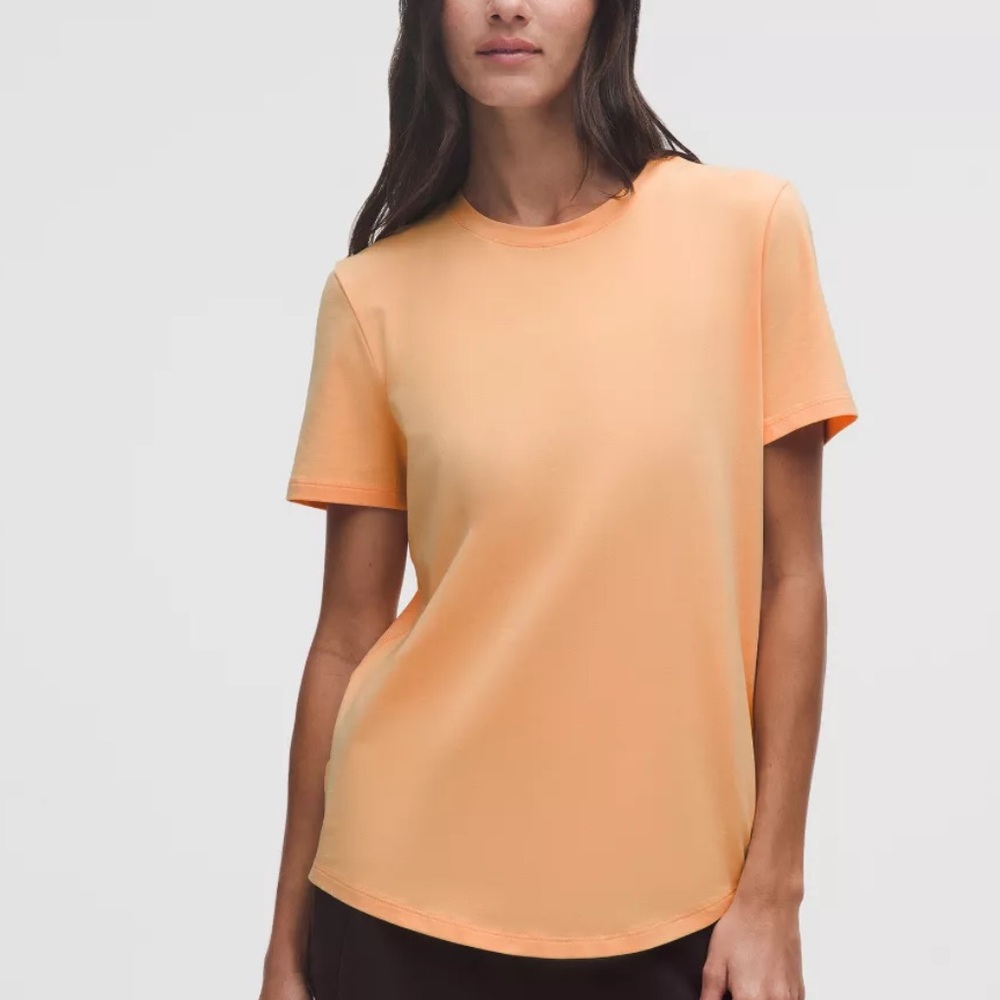 Lululemon love crew size 4